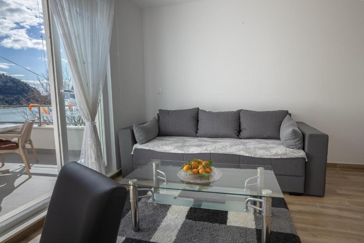 Ferienwohnung Apartman Mila Živogošće Exterior foto